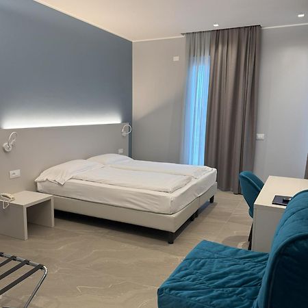 ברדולינו Hotel Paradiso מראה חיצוני תמונה