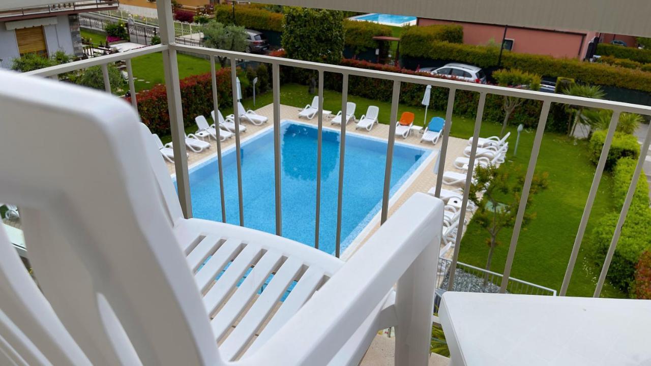 ברדולינו Hotel Paradiso מראה חיצוני תמונה
