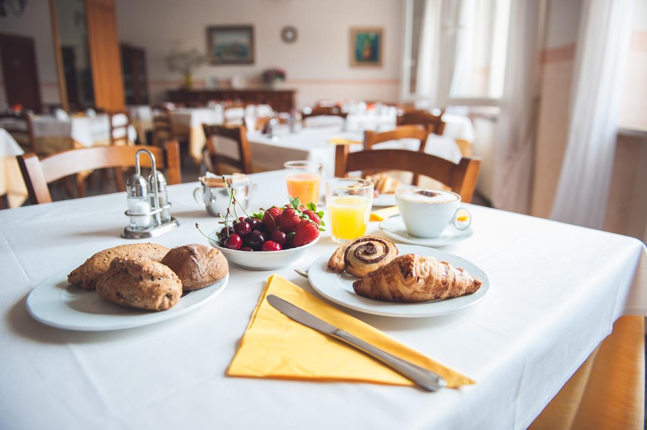 ברדולינו Hotel Paradiso מראה חיצוני תמונה