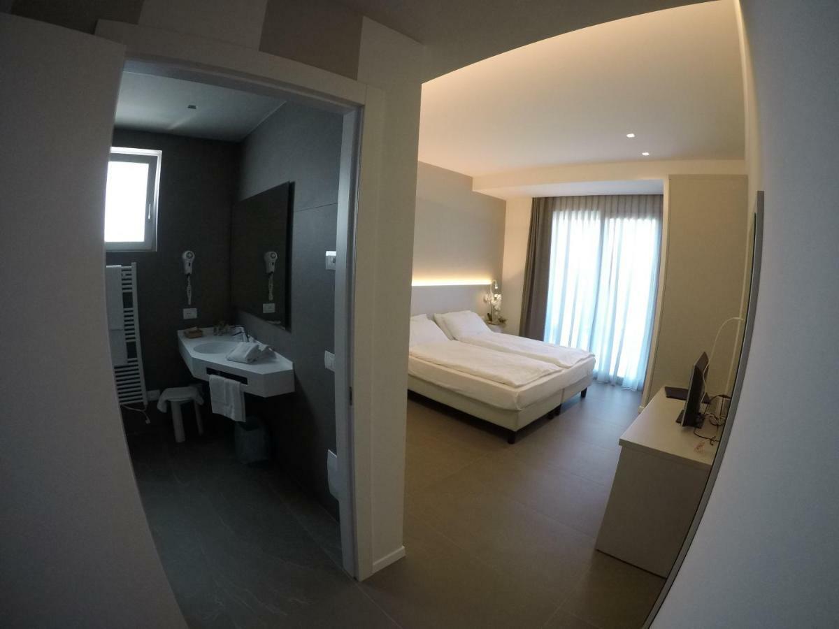 ברדולינו Hotel Paradiso מראה חיצוני תמונה